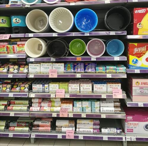 央視曾曝光 國(guó)家嚴(yán)禁的4種家居日用品，有的會(huì)致癌，趕快扔掉